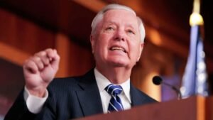 Lindsey Graham’s Cause of Death: ER Doctor Explains Aortic Dissection